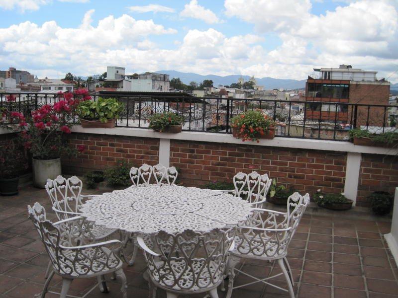 Hotel Cantabria Guatemala City Exteriör bild