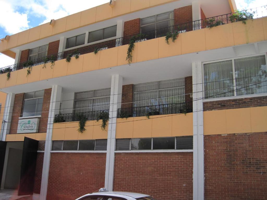 Hotel Cantabria Guatemala City Exteriör bild