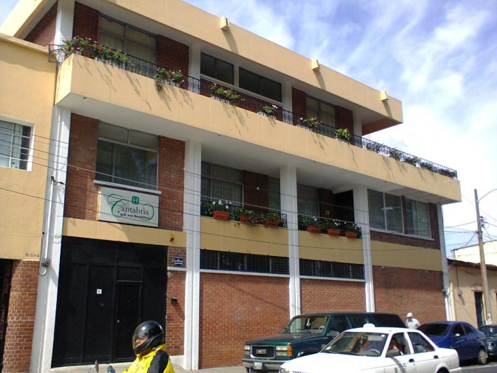 Hotel Cantabria Guatemala City Exteriör bild